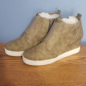 Wedge Sneakers high top